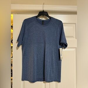 Lululemon Men’s Shirt